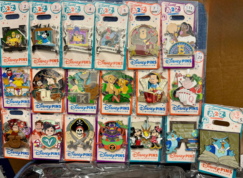 Hand disney pin - hand, a-2-z
